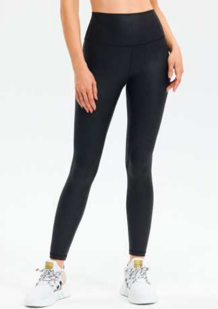 Leggins Efecto Piel Negro